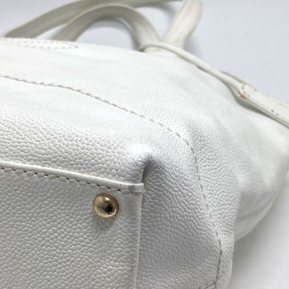 CHANEL White Tote Bag - Picture 7 of 13